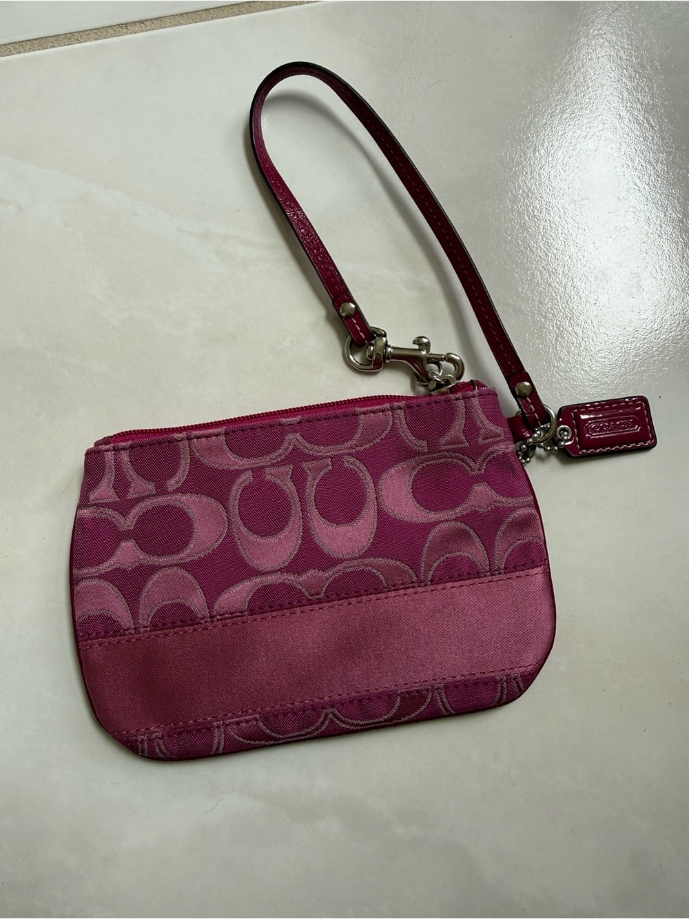Coach Magenta Pink Signature Stripe Wristlet NWOT